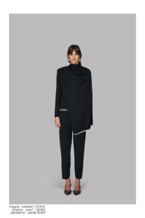 Art. 25444 Maglia/Sweater – Art. 25461 Sciarpa/Scarf – Art. 25457 Pantalone/Pants