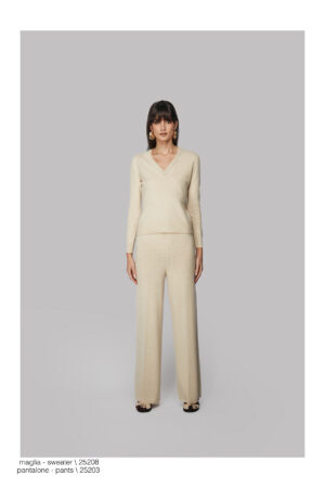Art. 25208 Maglia/Swater – Art. 25203 Pantalone/Pants
