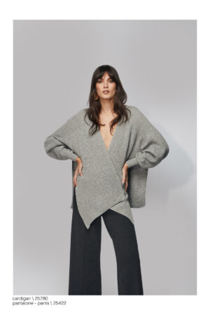 Art. 25780 Cardigan – Art. 25422 Pantalone/Pants